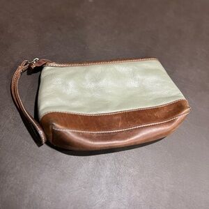 LATICO USA Two Tone Brown/olive  Leather Zip Women's Wristlet Clutch Bag